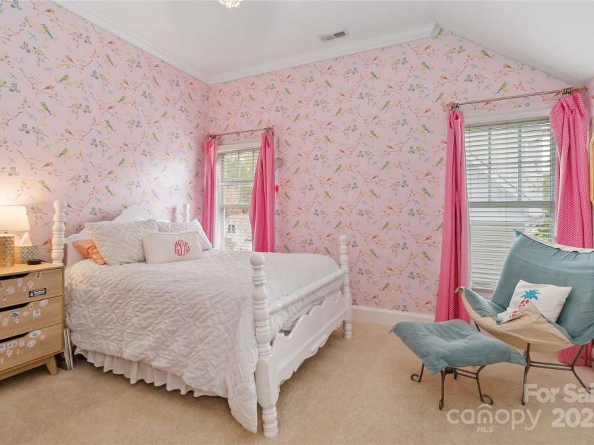 1921 Brandon Circle, Charlotte, NC 28211.  MLS# CAR4245461, YatesRealty ID 5386. Bedroom 3