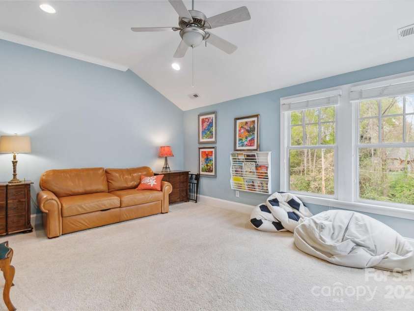 1921 Brandon Circle, Charlotte, NC 28211.  MLS# CAR4245461, YatesRealty ID 5386. Bedroom 5/bonus