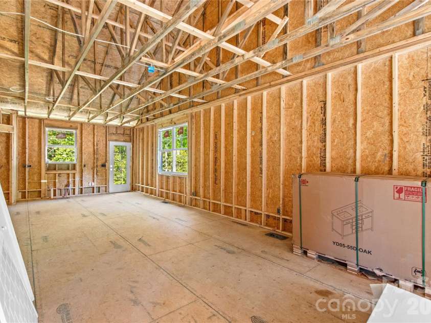127 Katie Lane, Statesville, NC 28625.  MLS# CAR4430059, YatesRealty ID 53865. 