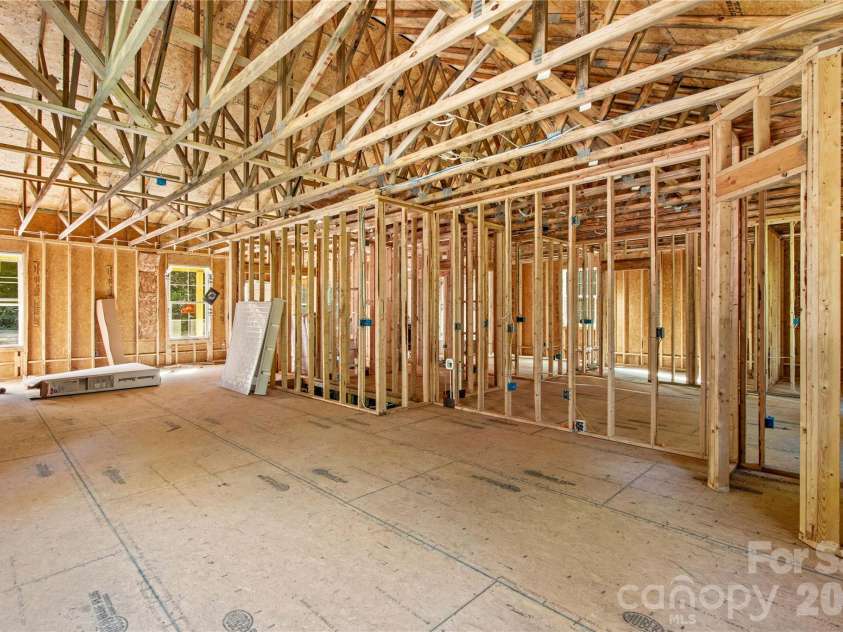 127 Katie Lane, Statesville, NC 28625.  MLS# CAR4430059, YatesRealty ID 53865. 