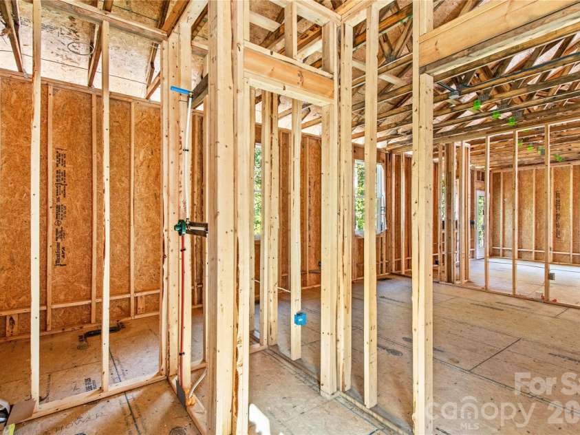 127 Katie Lane, Statesville, NC 28625.  MLS# CAR4430059, YatesRealty ID 53865. 