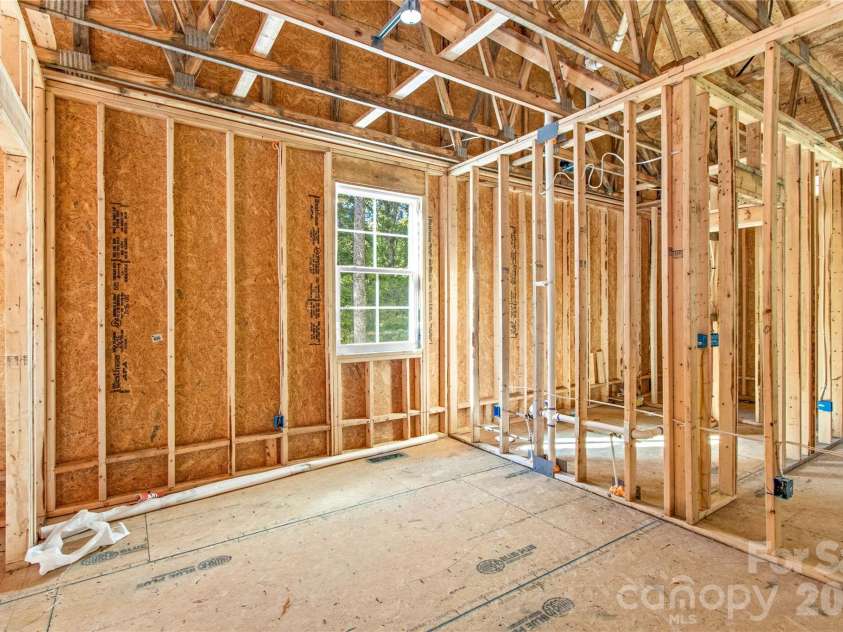 127 Katie Lane, Statesville, NC 28625.  MLS# CAR4430059, YatesRealty ID 53865. 