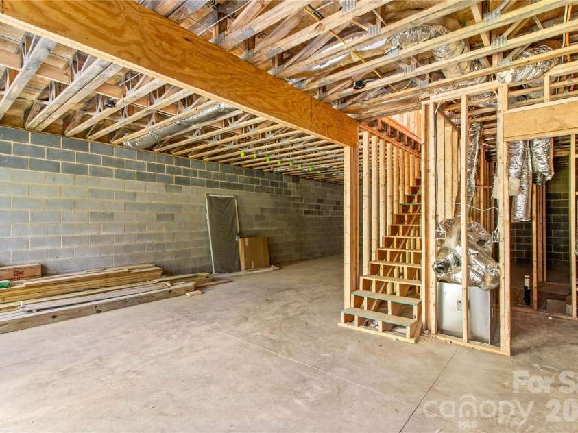 127 Katie Lane, Statesville, NC 28625.  MLS# CAR4430059, YatesRealty ID 53865. 