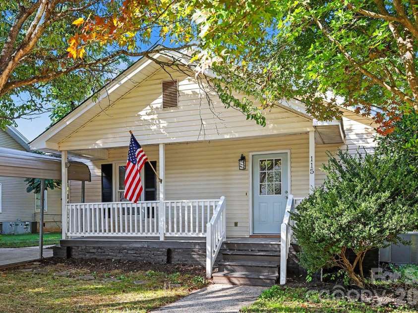 115 Lambert Street, Belmont, NC 28012.  MLS# CAR4429515, YatesRealty ID 53866. 