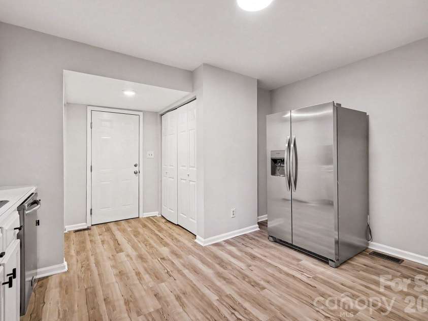 115 Lambert Street, Belmont, NC 28012.  MLS# CAR4429515, YatesRealty ID 53866. 