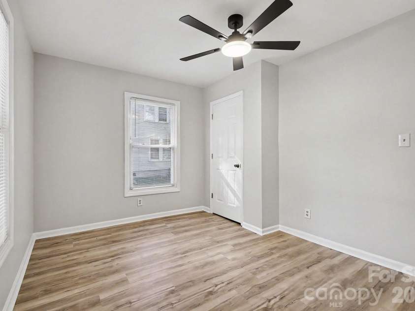 115 Lambert Street, Belmont, NC 28012.  MLS# CAR4429515, YatesRealty ID 53866. 