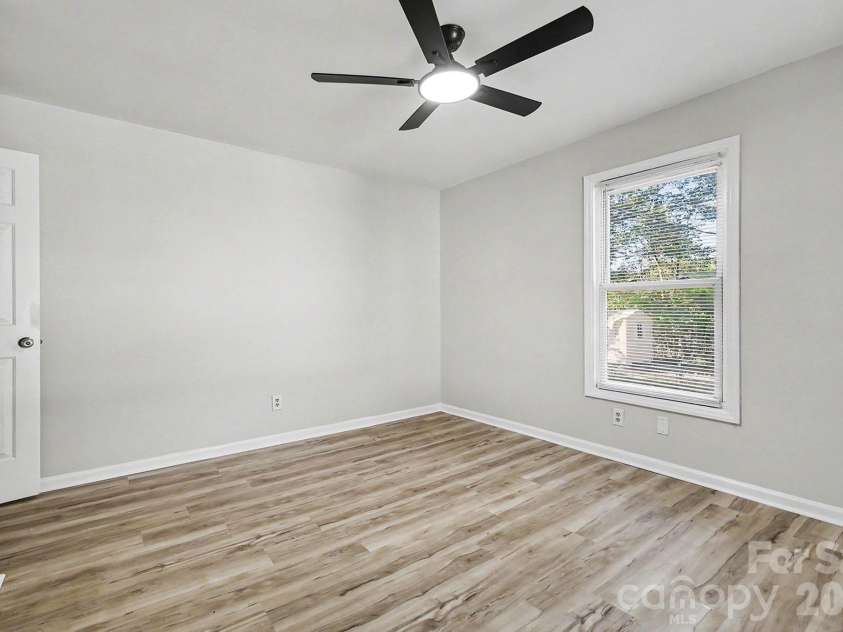 115 Lambert Street, Belmont, NC 28012.  MLS# CAR4429515, YatesRealty ID 53866. 