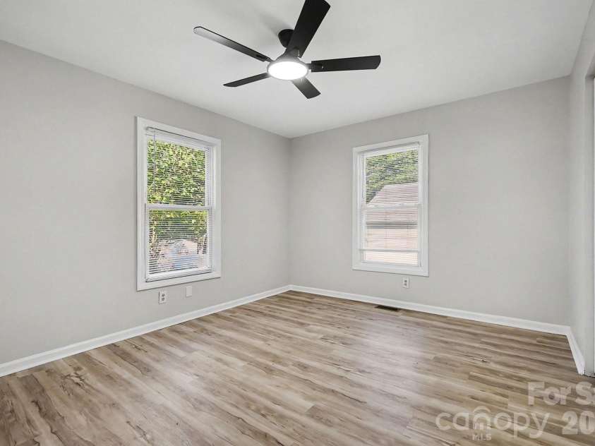115 Lambert Street, Belmont, NC 28012.  MLS# CAR4429515, YatesRealty ID 53866. 