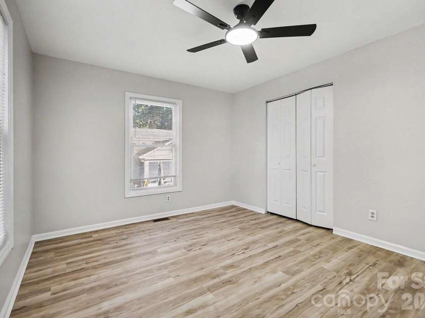 115 Lambert Street, Belmont, NC 28012.  MLS# CAR4429515, YatesRealty ID 53866. 