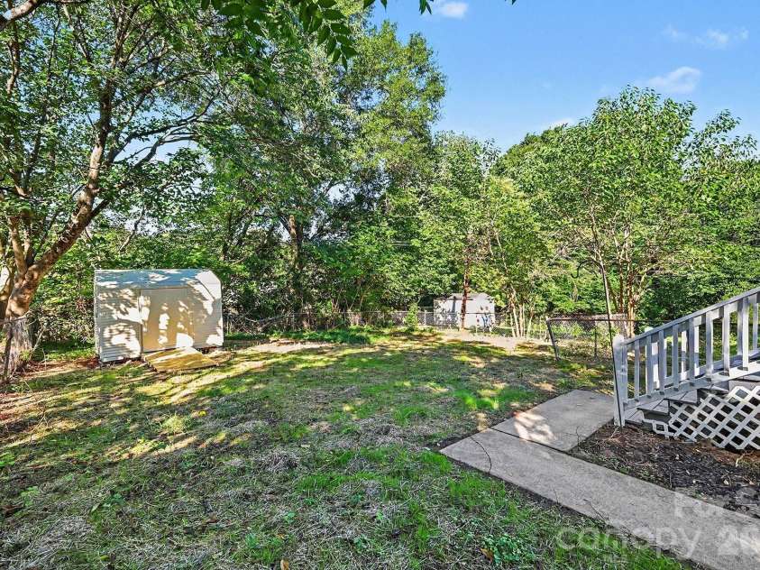 115 Lambert Street, Belmont, NC 28012.  MLS# CAR4429515, YatesRealty ID 53866. 