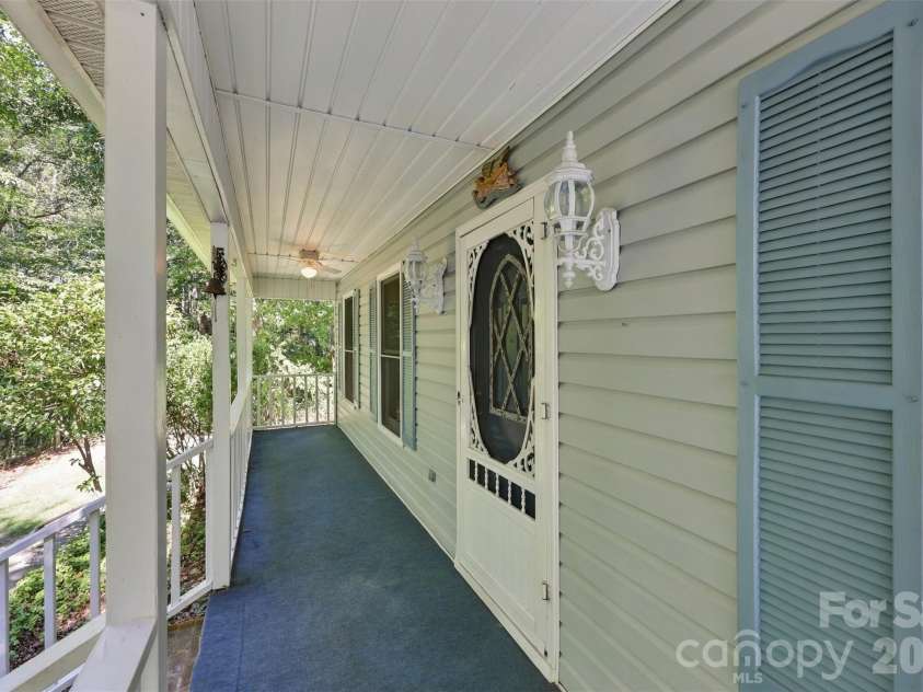 4985 Creek Court, Rock Hill, SC 29732.  MLS# CAR4429578, YatesRealty ID 53867. 