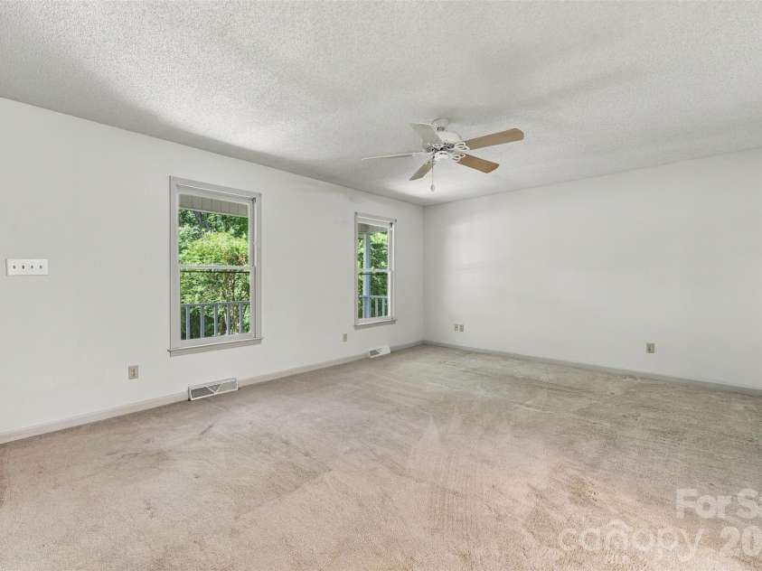 4985 Creek Court, Rock Hill, SC 29732.  MLS# CAR4429578, YatesRealty ID 53867. 