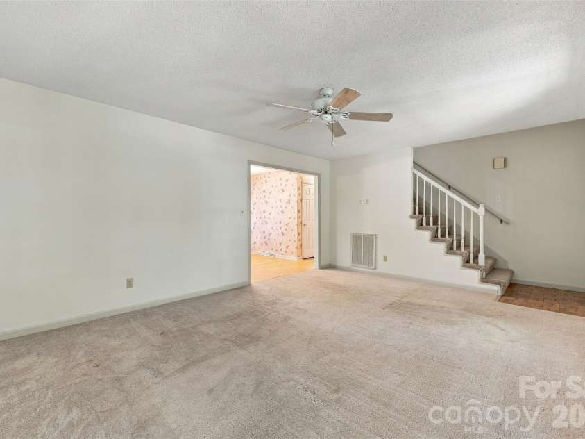 4985 Creek Court, Rock Hill, SC 29732.  MLS# CAR4429578, YatesRealty ID 53867. 