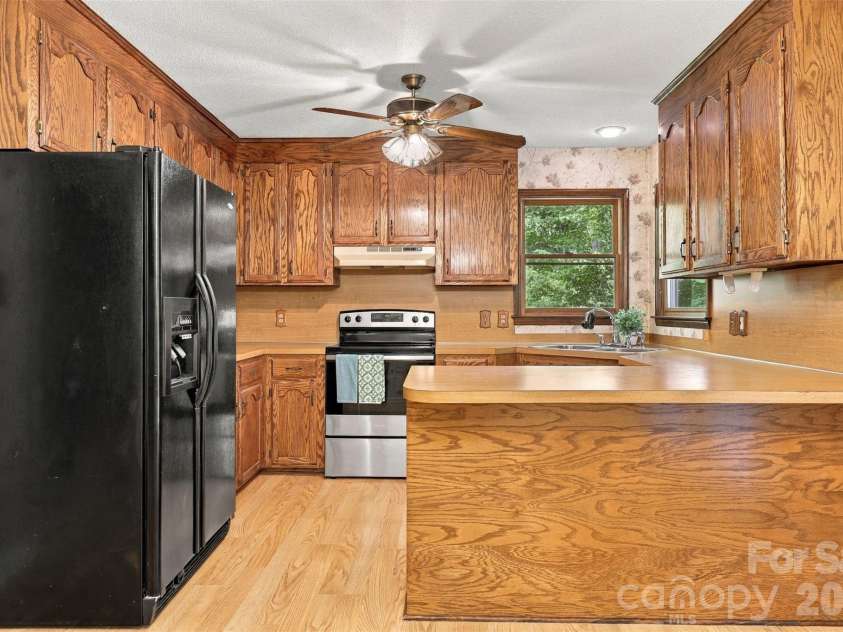 4985 Creek Court, Rock Hill, SC 29732.  MLS# CAR4429578, YatesRealty ID 53867. 