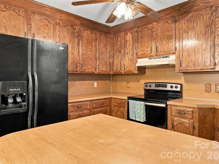 4985 Creek Court, Rock Hill, SC 29732.  MLS# CAR4429578, YatesRealty ID 53867. 