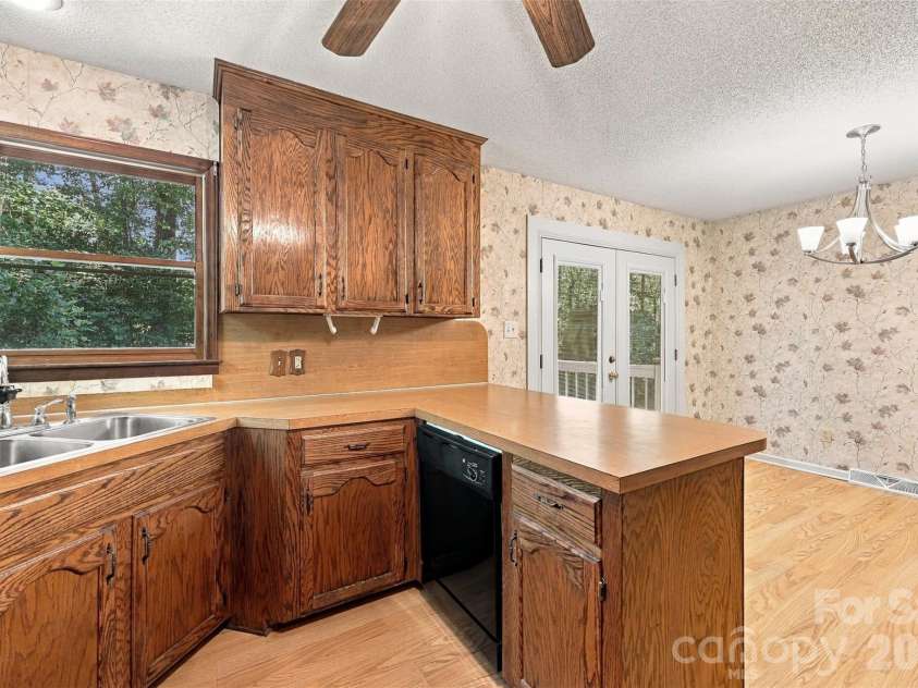 4985 Creek Court, Rock Hill, SC 29732.  MLS# CAR4429578, YatesRealty ID 53867. 