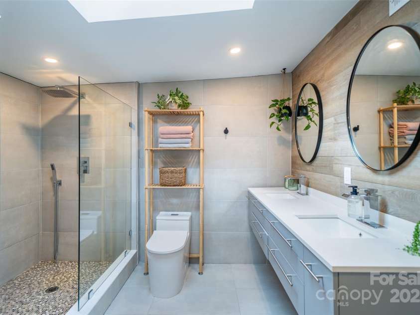 421 South Mills River Road, Mills River, NC 28759.  MLS# CAR4218168, YatesRealty ID 5387. 