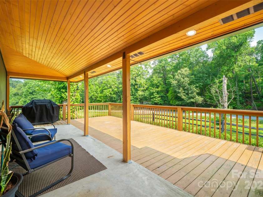 421 South Mills River Road, Mills River, NC 28759.  MLS# CAR4218168, YatesRealty ID 5387. 