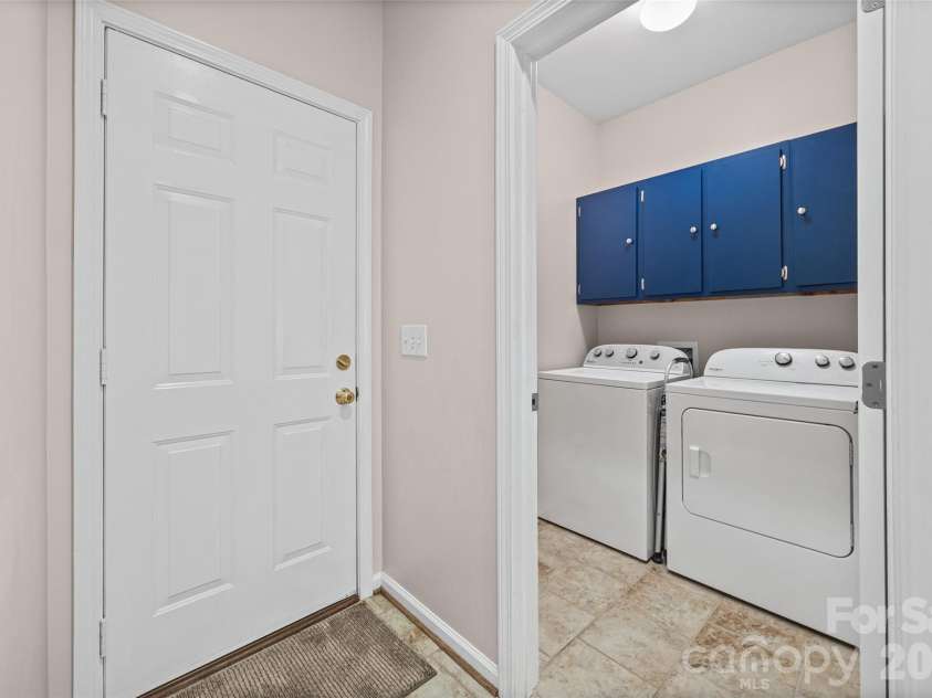 5650 Landale Court, Concord, NC 28027.  MLS# CAR4429562, YatesRealty ID 53873. 
