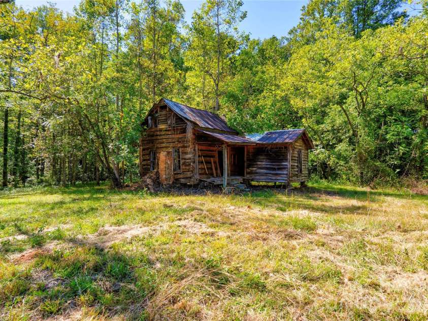 225 Hicks Hill Road, Lawndale, NC 28090.  MLS# CAR4430033, YatesRealty ID 53874. Historic Cabin