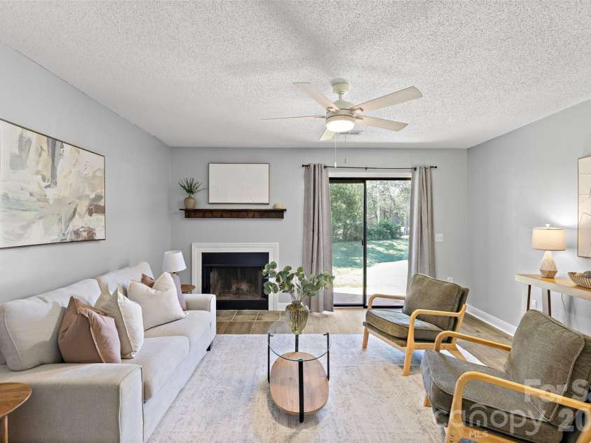 3009 Heathstead Place, Charlotte, NC 28210.  MLS# CAR4429083, YatesRealty ID 53875. 