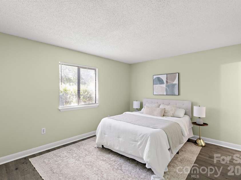 3009 Heathstead Place, Charlotte, NC 28210.  MLS# CAR4429083, YatesRealty ID 53875. 