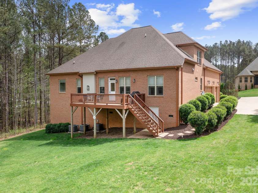 164 Crooked Branch Way, Troutman, NC 28166.  MLS# CAR4241614, YatesRealty ID 5388. 