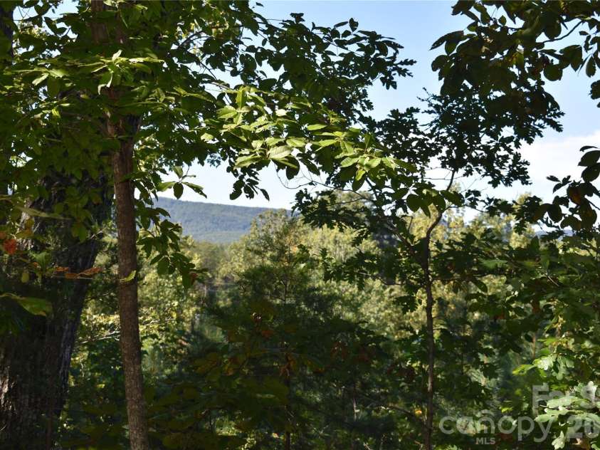 120 Woodmont Drive, Nebo, NC 28761.  MLS# CAR4402802, YatesRealty ID 53881. 