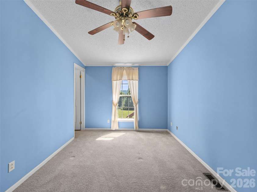 456 Tempie Mountain Road, Spruce Pine, NC 28777.  MLS# CAR4430171, YatesRealty ID 53882. 