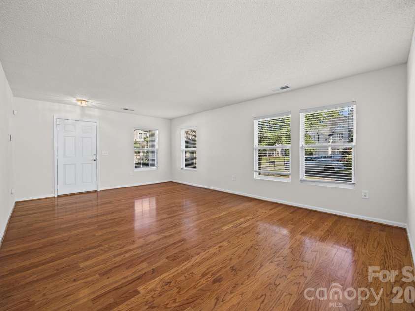 13750 Rutherglen Court, Charlotte, NC 28213.  MLS# CAR4430179, YatesRealty ID 53886. 