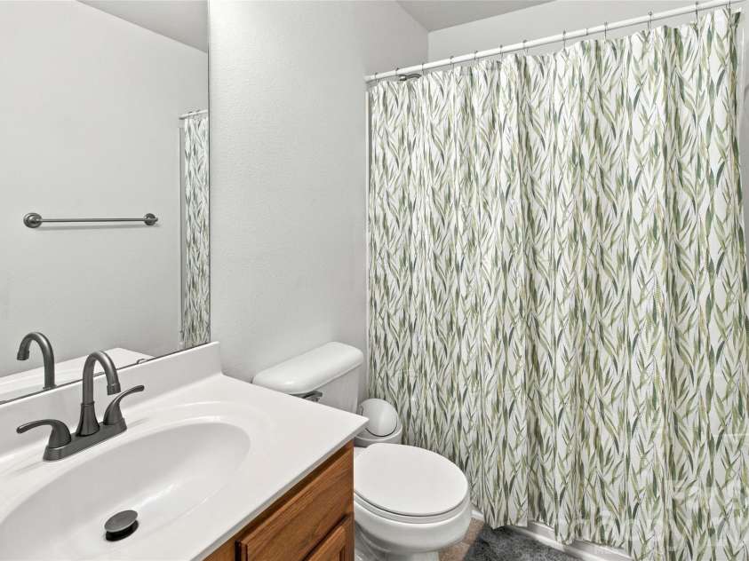 968 Willow Creek Drive, Gastonia, NC 28054.  MLS# CAR4430164, YatesRealty ID 53887. 