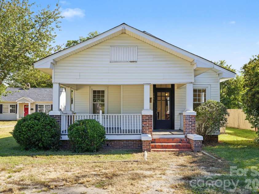 1046 Park Avenue Extension, Rock Hill, SC 29732.  MLS# CAR4430039, YatesRealty ID 53890. 
