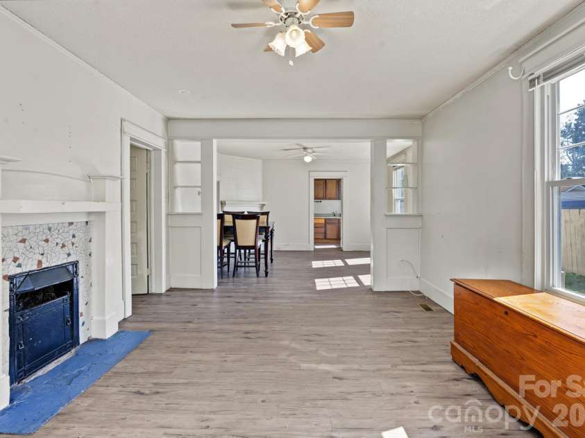 1046 Park Avenue Extension, Rock Hill, SC 29732.  MLS# CAR4430039, YatesRealty ID 53890. 