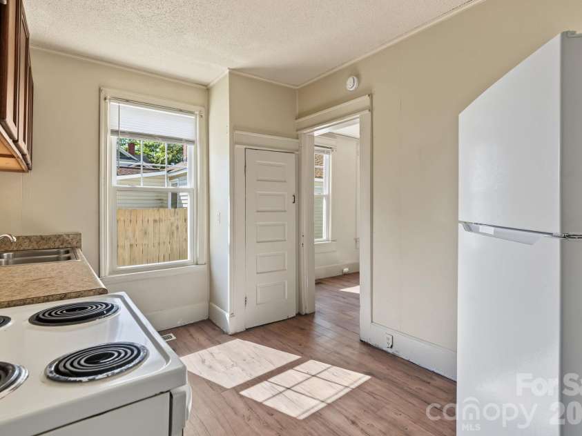 1046 Park Avenue Extension, Rock Hill, SC 29732.  MLS# CAR4430039, YatesRealty ID 53890. 