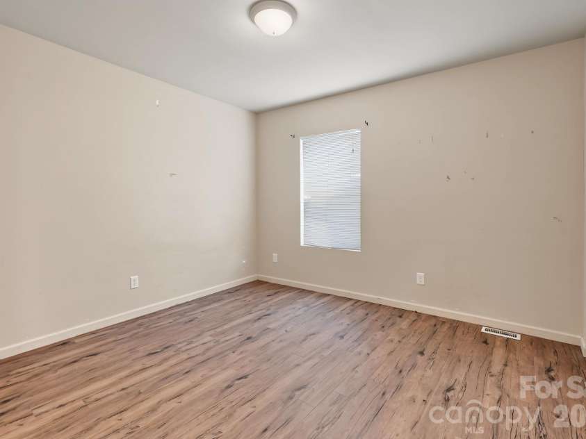 1046 Park Avenue Extension, Rock Hill, SC 29732.  MLS# CAR4430039, YatesRealty ID 53890. 