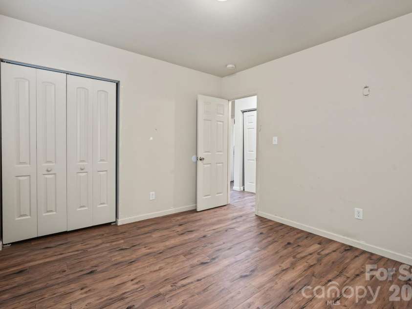 1046 Park Avenue Extension, Rock Hill, SC 29732.  MLS# CAR4430039, YatesRealty ID 53890. 