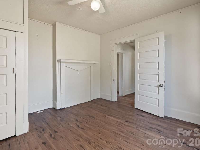 1046 Park Avenue Extension, Rock Hill, SC 29732.  MLS# CAR4430039, YatesRealty ID 53890. 