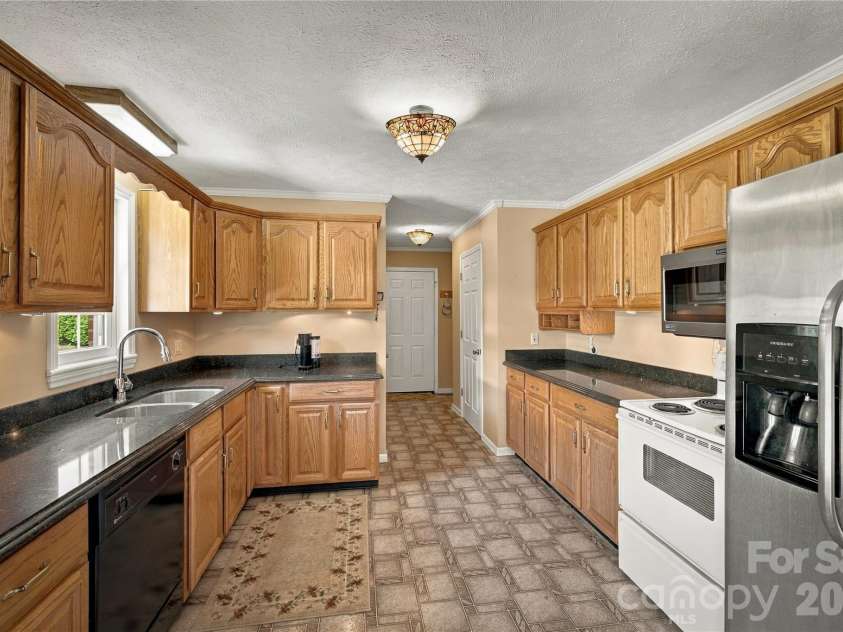 1229 Birch Drive, Morganton, NC 28655.  MLS# CAR4423329, YatesRealty ID 53892. 
