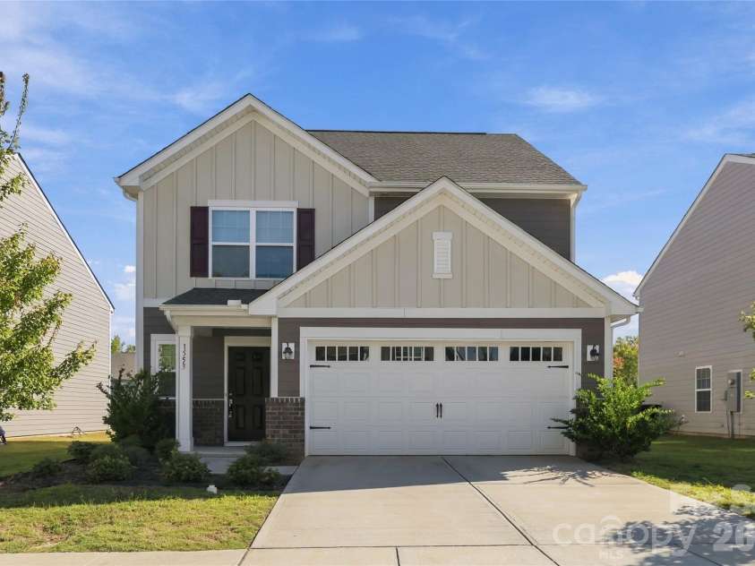 1553 Forkhorn Drive, Monroe, NC 28110.  MLS# CAR4430110, YatesRealty ID 53893. 