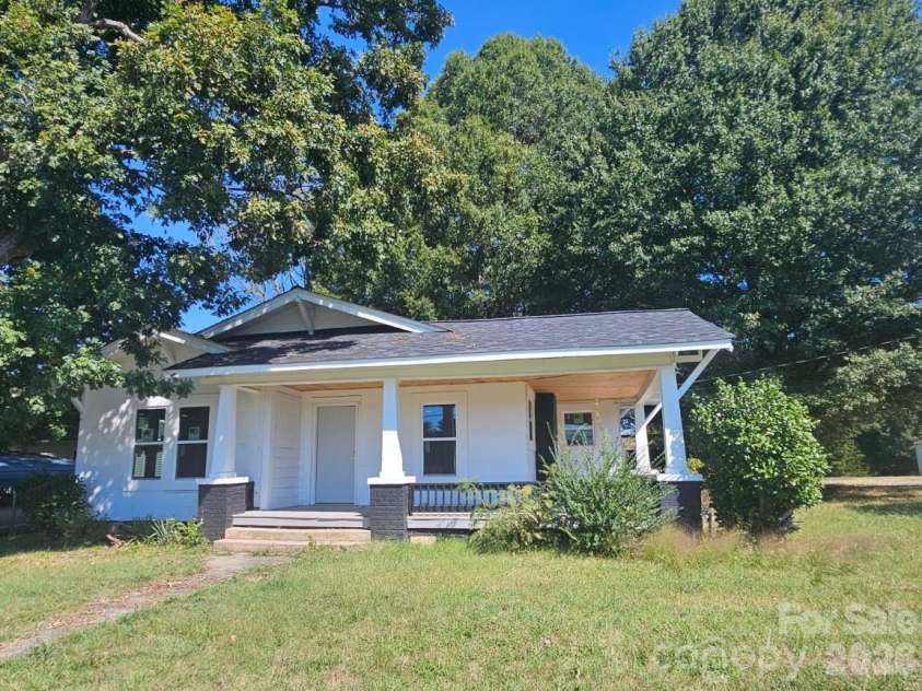 1313 Maiden Road, Maiden, NC 28650.  MLS# CAR4429990, YatesRealty ID 53894. 