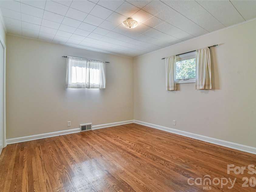 505 Monte Vista Road, Candler, NC 28715.  MLS# CAR4429414, YatesRealty ID 53896. Bedroom 2