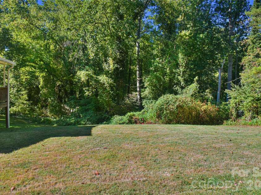 505 Monte Vista Road, Candler, NC 28715.  MLS# CAR4429414, YatesRealty ID 53896. Great Backyard for Play, Pets, Gardens, etc.