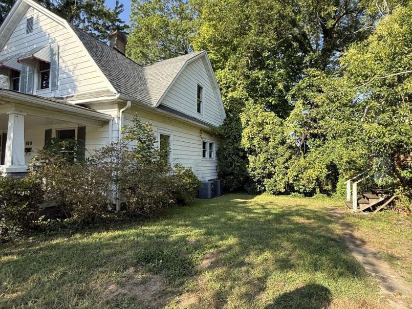 610 4th Street, Spencer, NC 28159.  MLS# CAR4430113, YatesRealty ID 53898. 