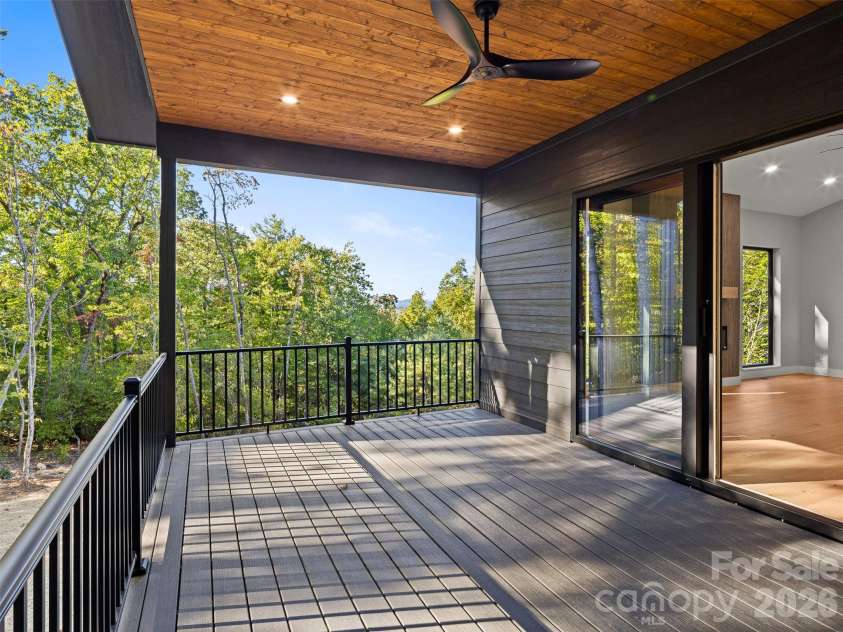 51 Balsamwood Road, Leicester, NC 28748.  MLS# CAR4429593, YatesRealty ID 53899. 
