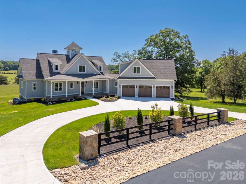 297 Mountain Meadows Lane, Tryon, NC 28782.  MLS# CAR4322255, YatesRealty ID 539. 
