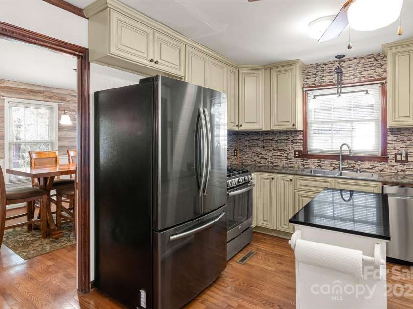 307 Glendale Road, Union, SC 29379.  MLS# CAR4188598, YatesRealty ID 5390. 