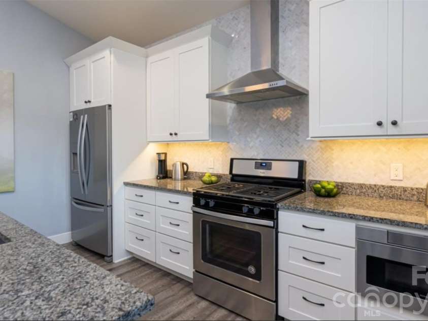33 Westside Village Road, Fairview, NC 28730.  MLS# CAR4430163, YatesRealty ID 53900. 