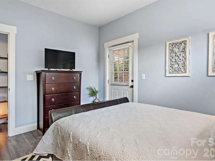 33 Westside Village Road, Fairview, NC 28730.  MLS# CAR4430163, YatesRealty ID 53900. 