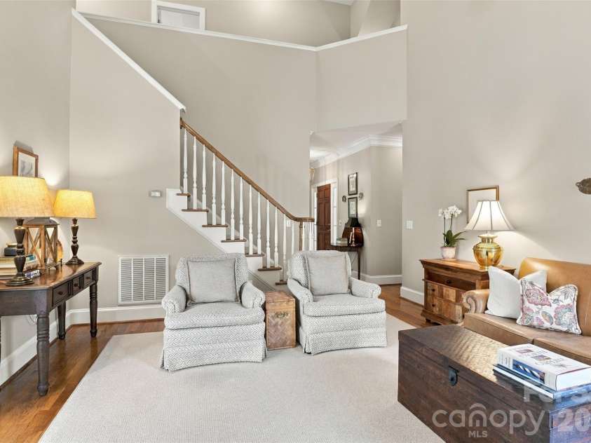 7111 Prescott Pond Lane, Charlotte, NC 28270.  MLS# CAR4428361, YatesRealty ID 53901. 