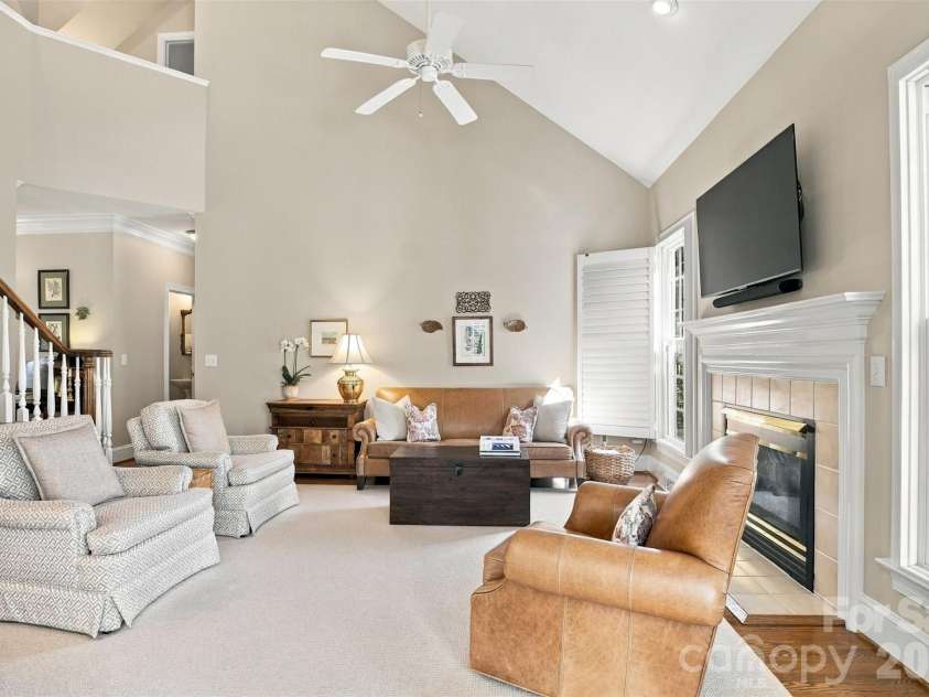 7111 Prescott Pond Lane, Charlotte, NC 28270.  MLS# CAR4428361, YatesRealty ID 53901. 
